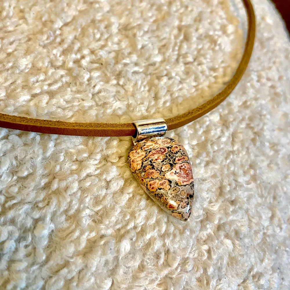 Natural Leopard skin Jasper and natural leather suede necklace